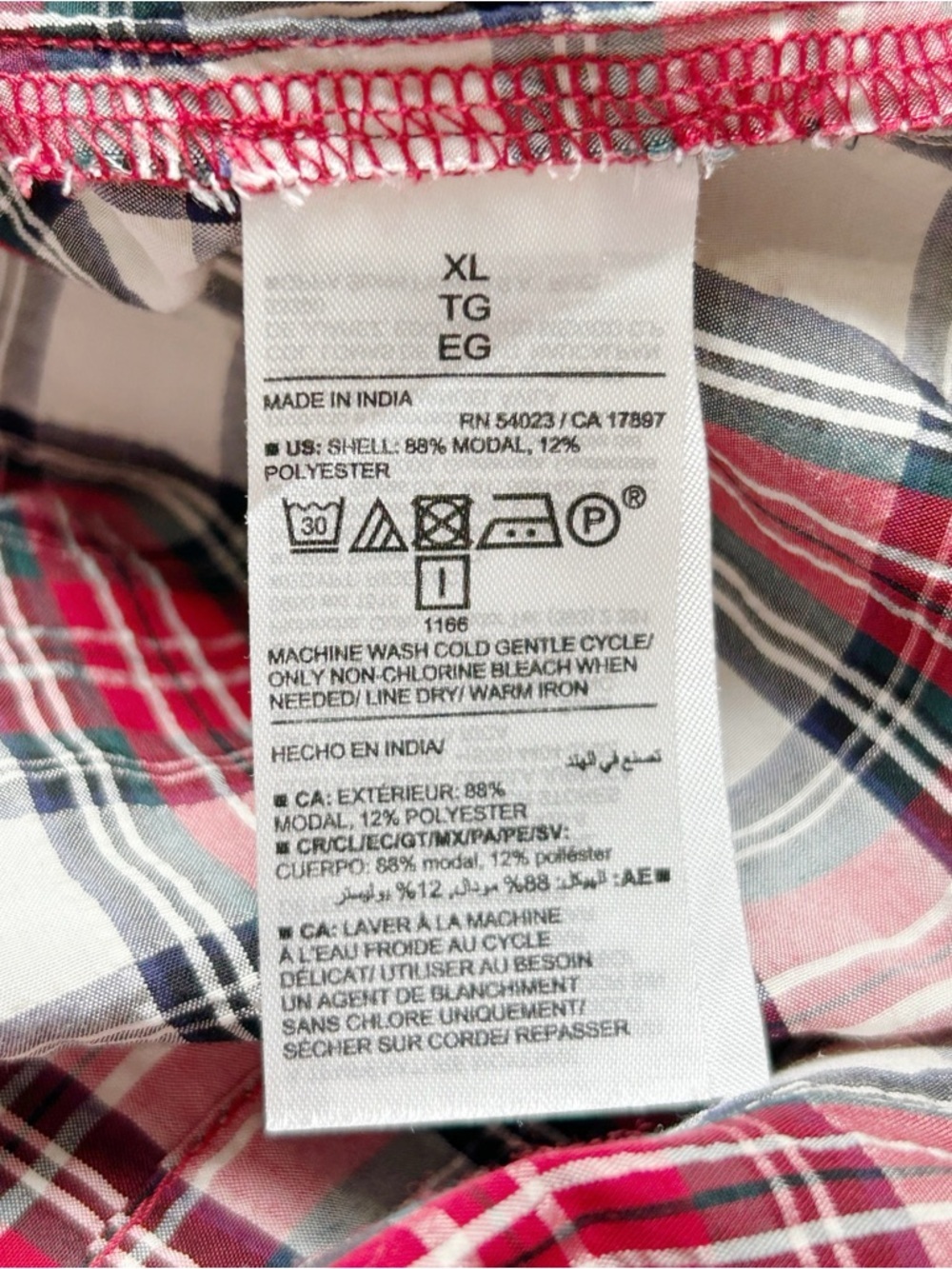 Old Navy Red Plaid Blouse XL Split Neck Seersucker Popover Preppy Holiday - Picture 6 of 7